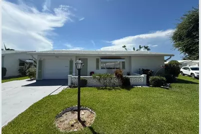 1501 SW 10th Avenue, Boynton Beach, FL 33426 - Photo 1
