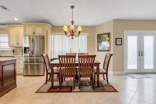 21089 Cottonwood Dr, Boca Raton, FL 33428 - Photo 15