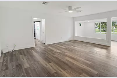 768 22nd Place #A, Vero Beach, FL 32960 - Photo 9