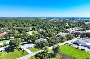 768 22nd Pl, Vero Beach, FL 32960 - Photo 5
