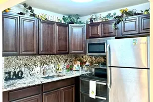 12 Windsor A, West Palm Beach, FL 33417 - Photo 5