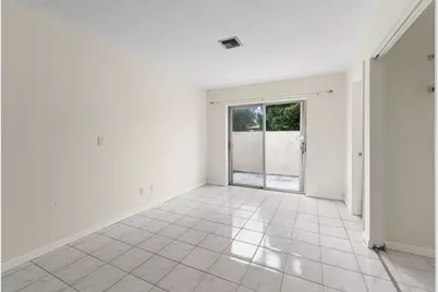 5828 Honeybell Court, Fort Pierce, FL 34982 - Photo 15