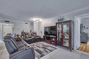 11262 Green Lake Dr, Boynton Beach, FL 33437 - Photo 13