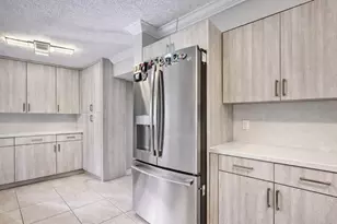 11262 Green Lake Dr, Boynton Beach, FL 33437 - Photo 11