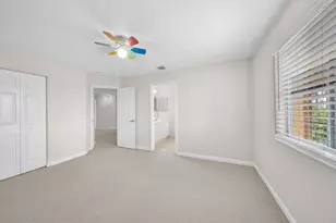 1383 Crossbill Ct, Weston, FL 33327 - Photo 23