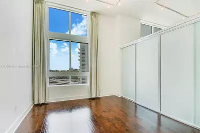 1900 N Bayshore Drive #912, Miami, FL 33132 - Photo 5