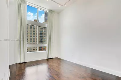 1900 N Bayshore Drive #912, Miami, FL 33132 - Photo 7