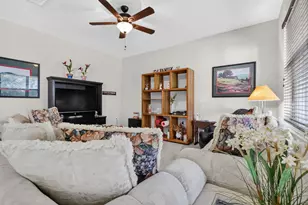 8135 Cantabria Falls Dr, Boynton Beach, FL 33473 - Photo 23