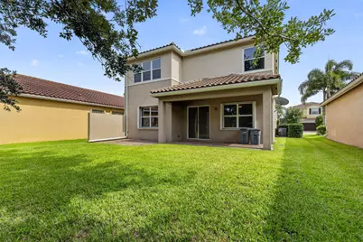 8135 Cantabria Falls Drive, Boynton Beach, FL 33473 - Photo 53