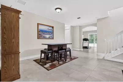 8135 Cantabria Falls Drive, Boynton Beach, FL 33473 - Photo 9