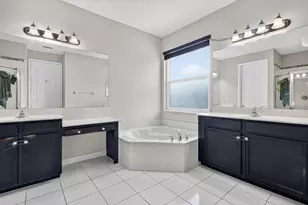 8135 Cantabria Falls Dr, Boynton Beach, FL 33473 - Photo 41