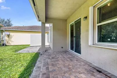 8135 Cantabria Falls Drive, Boynton Beach, FL 33473 - Photo 53