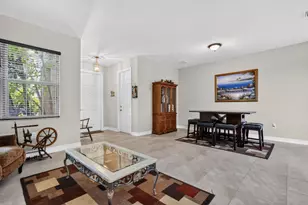 8135 Cantabria Falls Dr, Boynton Beach, FL 33473 - Photo 9