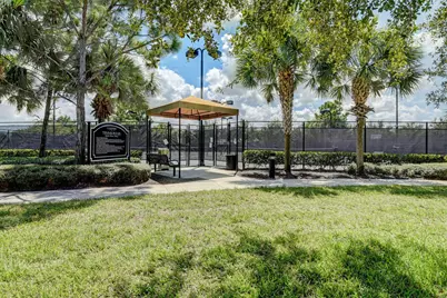 8135 Cantabria Falls Drive, Boynton Beach, FL 33473 - Photo 75