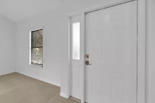 426 N Cypress Dr, Tequesta, FL 33469 - Photo 3