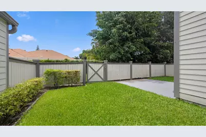 2482 Bedford Mews Drive, Wellington, FL 33414 - Photo 29