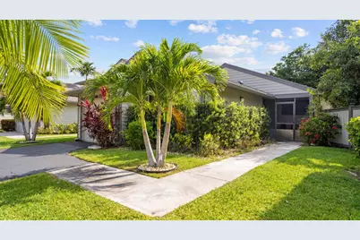 2482 Bedford Mews Drive, Wellington, FL 33414 - Photo 3
