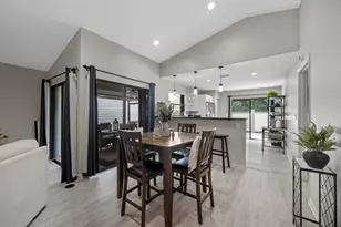 2482 Bedford Mews Dr, Wellington, FL 33414 - Photo 13
