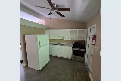830 SW 14th Street #2, Pompano Beach, FL 33060 - Photo 3