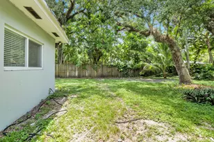 1548 SW 23rd Ct, Fort Lauderdale, FL 33315 - Photo 17