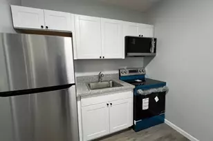 520 N E St, Lake Worth Beach, FL 33460 - Photo 5