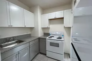 520 N E St, Lake Worth Beach, FL 33460 - Photo 9