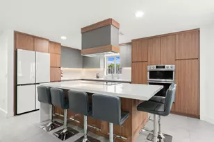 52 Gables Blvd, Weston, FL 33326 - Photo 15