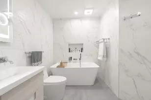 52 Gables Blvd, Weston, FL 33326 - Photo 29