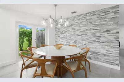 52 Gables Boulevard, Weston, FL 33326 - Photo 11