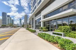 1600 NE 1st Ave, Miami, FL 33132 - Photo 23