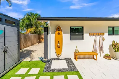 300 SE 8th Avenue, Deerfield Beach, FL 33441 - Photo 43