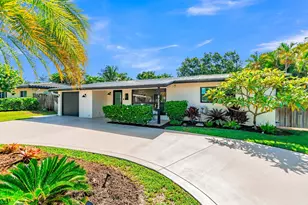 300 SE 8th Ave, Deerfield Beach, FL 33441 - Photo 5