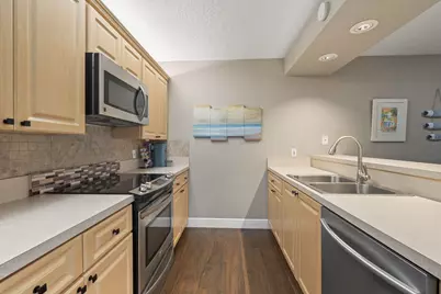 2916 SW Sunset Trace Circle, Palm City, FL 34990 - Photo 5