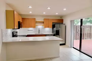4155 Turnberry Cir, Lake Worth, FL 33467 - Photo 11