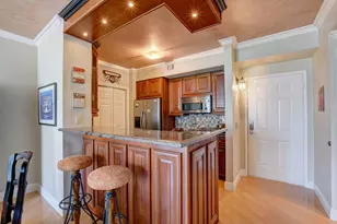 780 S Sapodilla Ave, West Palm Beach, FL 33401 - Photo 1