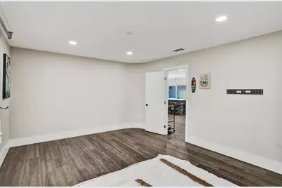 343 Layne Boulevard, Hallandale Beach, FL 33009 - Photo 11