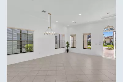 2680 NW 84th Way, Pembroke Pines, FL 33024 - Photo 13