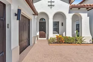2680 NW 84th Way, Pembroke Pines, FL 33024 - Photo 3
