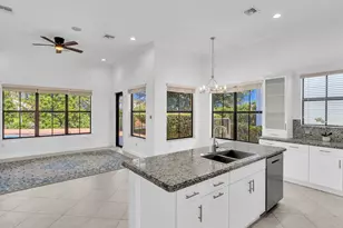 2680 NW 84th Way, Pembroke Pines, FL 33024 - Photo 17