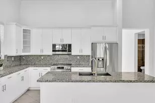 2680 NW 84th Way, Pembroke Pines, FL 33024 - Photo 15