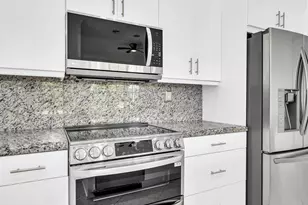 2680 NW 84th Way, Pembroke Pines, FL 33024 - Photo 25