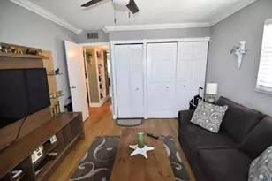 237 Saxony E, Delray Beach, FL 33446 - Photo 7