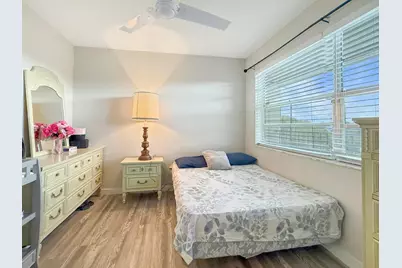 3070 NW 48th Terrace #414, Lauderdale Lakes, FL 33313 - Photo 17