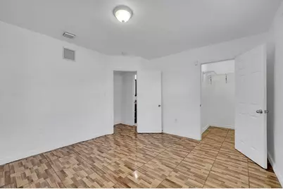 1646 NE 150th Street #1, Miami, FL 33181 - Photo 15