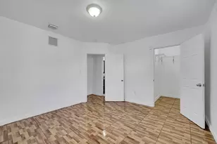 1646 NE 150th St, Miami, FL 33181 - Photo 15