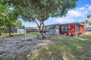 1646 NE 150th St, Miami, FL 33181 - Photo 25