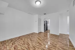 1646 NE 150th St, Miami, FL 33181 - Photo 7