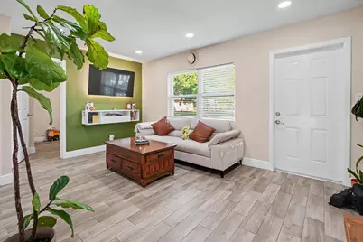 2480 NE 13th Terrace, Pompano Beach, FL 33064 - Photo 5