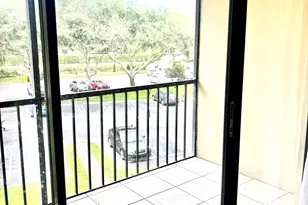 201 Foxtail Dr, Greenacres, FL 33415 - Photo 5