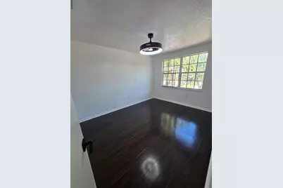 5466 NW 92nd Avenue, Sunrise, FL 33351 - Photo 5